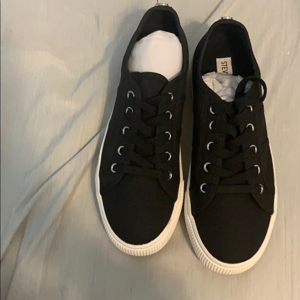 black steve madden platform shoes